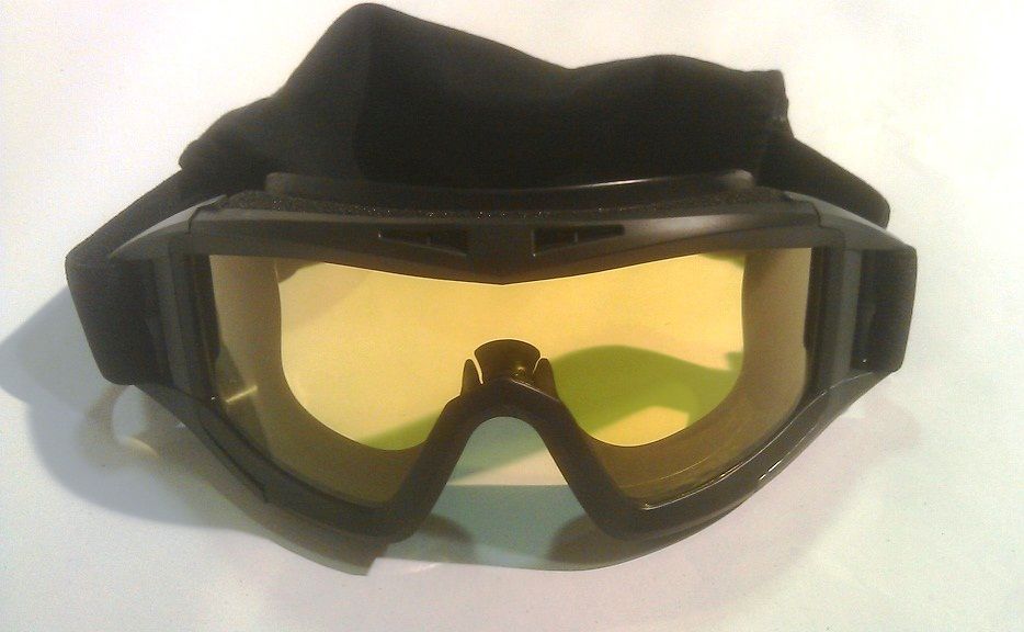 X800A Desert Locust Goggle - Yellow