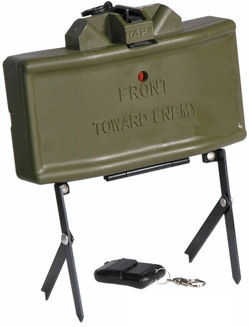 M18A1 Claymore Mine with Remote Control