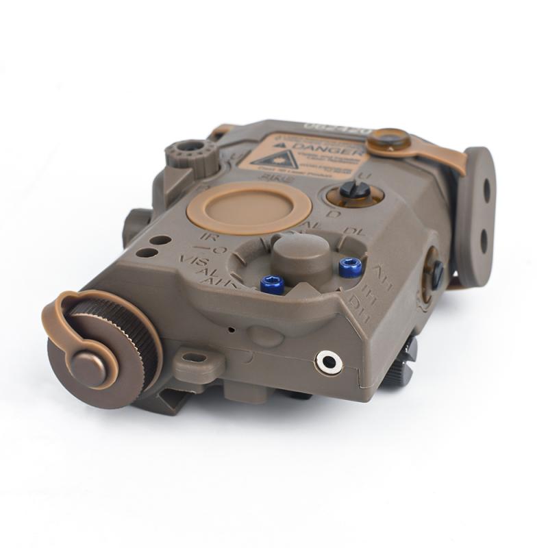 5_0 LA-5 PEQ15 Integrated Pointer/Illuminator Module - DE - Image 1